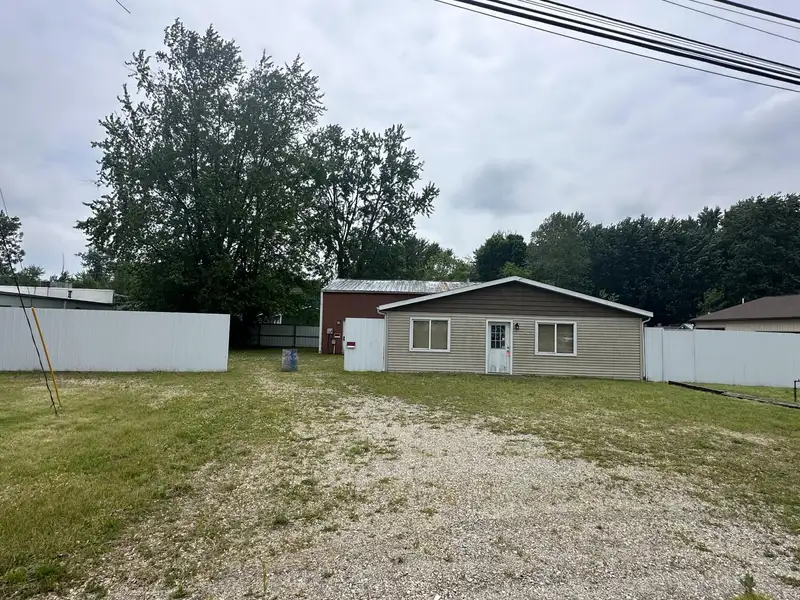 Spacious Office/workshop Space with Open Layout and Convenient Location in Kalamazoo