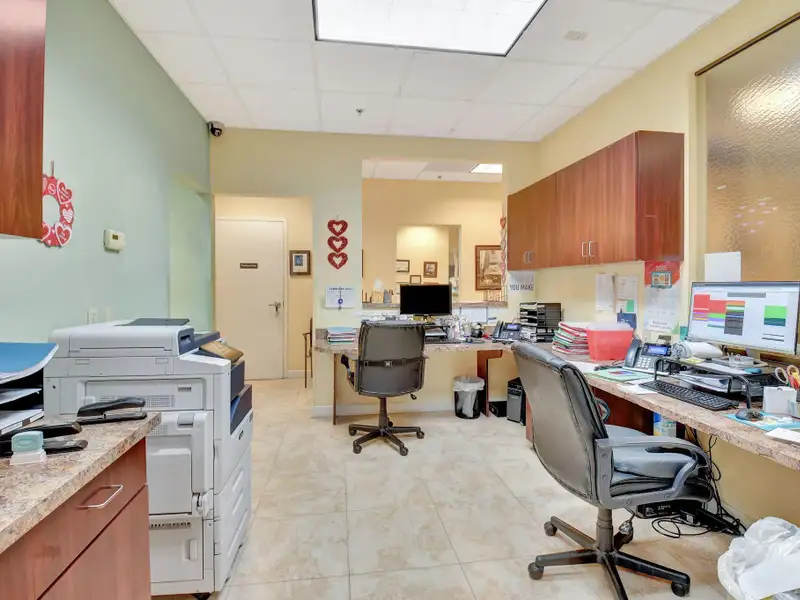 Turnkey Shared Medical Office Space for Podiatrist, Physiatrist, or Sports Medicine Doctor in Delray Beach