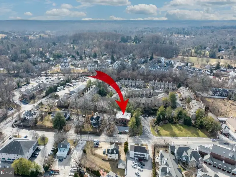 Versatile 5,775 Sf Office Building in Wayne, Pa with Modern Finishes and Executive Suite