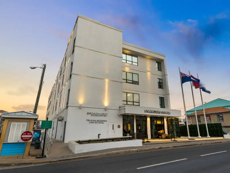 Serviced Office for Lease at Monaco Towers, Central George Town