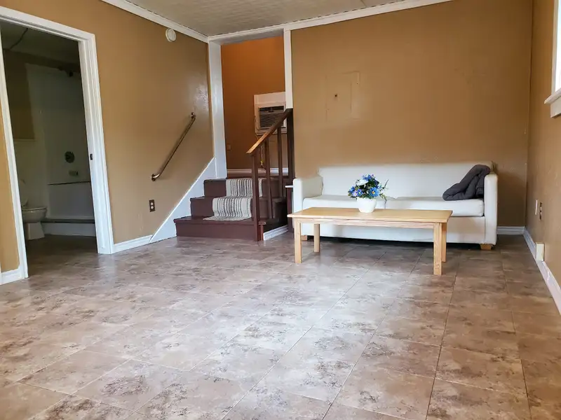 Income-producing Duplex in Ingram, Tx with Positive Cash Flow and Privacy Fencing