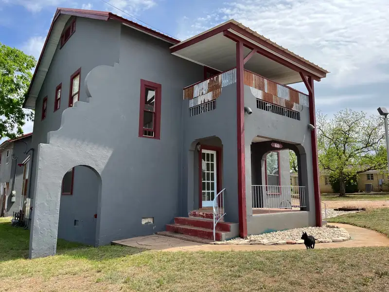 Historic Two-story Commercial Building with Garage Loft Apartment in Prime Location
