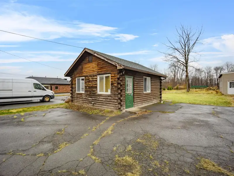 Versatile Live-work Property on High-traffic Route 9w in Catskill, Ny