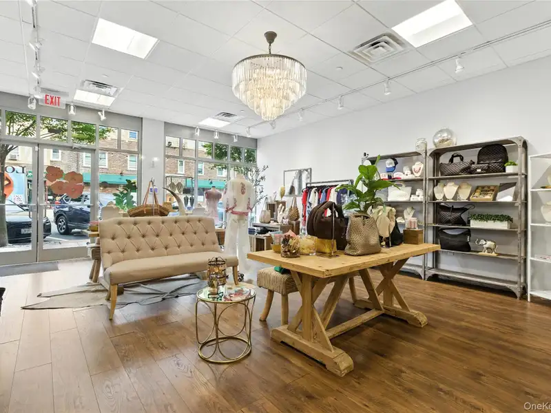 Premier Retail Space for Lease in Downtown Tuckahoe, Across from Metro-north Station