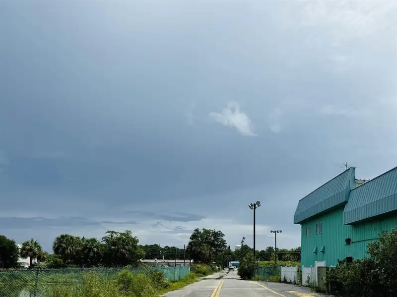 5,000 Sf Commercial Metal Building with Highway 17 Frontage and Redevelopment Potential
