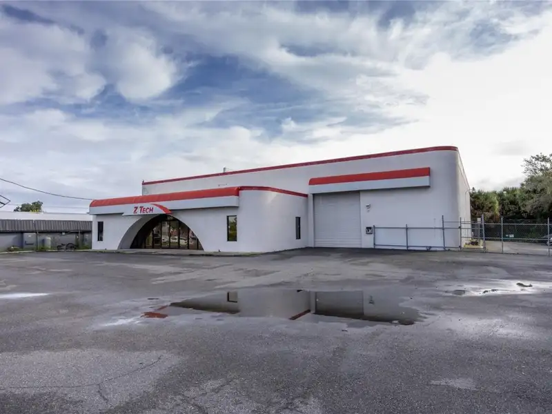 Prime Automotive Facility on Us 17/92 in Longwood, Fl - 9,700 Sq Ft