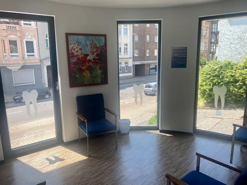Modern Investment Properties in Mönchengladbach Center: Office and Practice Units Available