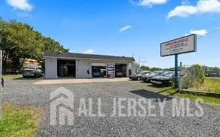 Turnkey Automotive Business with Car Dealership, Mechanic & Auto Body Shop in Prime Location