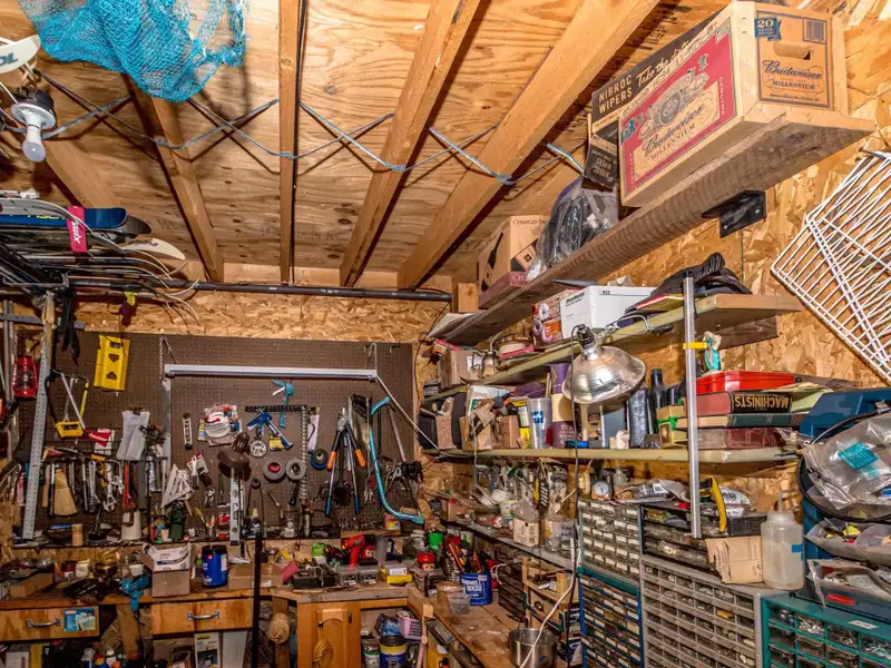 Du Bee Inn: Versatile Bed-and-breakfast with Mountain Views in the Great North Woods