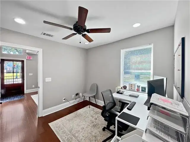 Move-in Ready Corner Office in Heart of New Orleans with Private Offices and Parking
