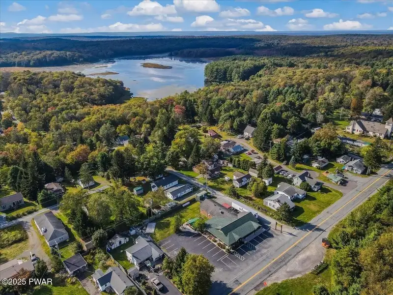 Turn-key Restaurant with Apartment Near Promised Land State Park and Recreational Trails
