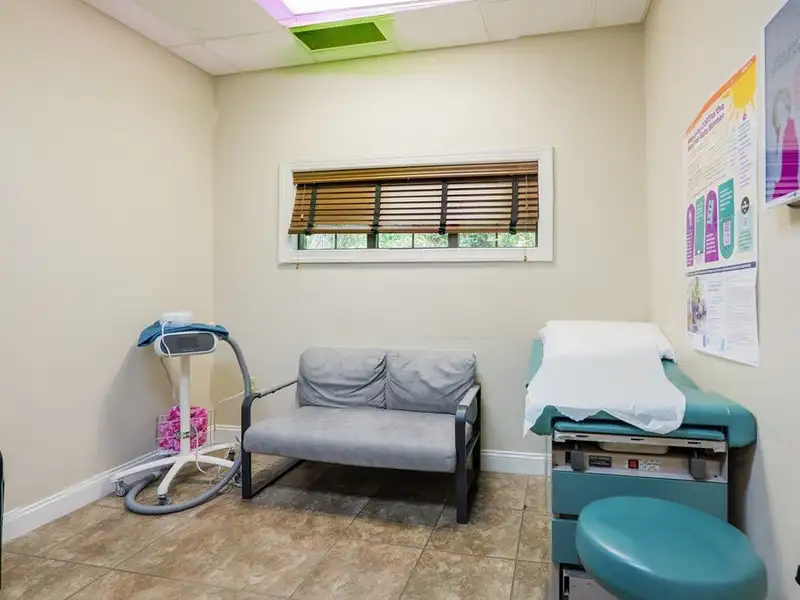 Upscale Medical Office in Greystone Professional Centre with Flexible Layout and Dual Practices