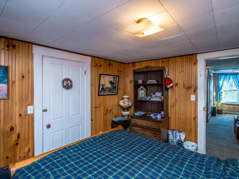 Du Bee Inn: Versatile Bed-and-breakfast with Mountain Views in the Great North Woods