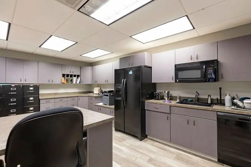 Upgraded Commercial Building in South Hills of Missoula with Diverse Tenants and Cash Flow