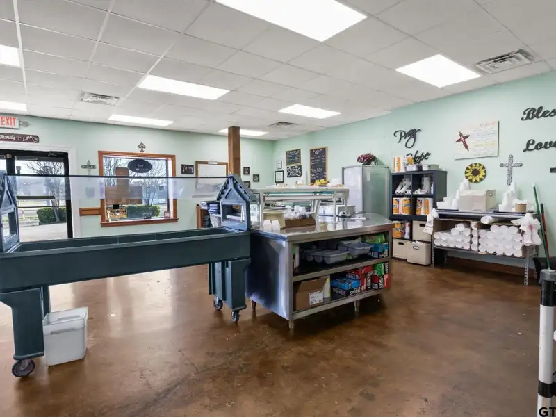 Commercial Building for Sale in Prime Location with High Visibility and Foot Traffic